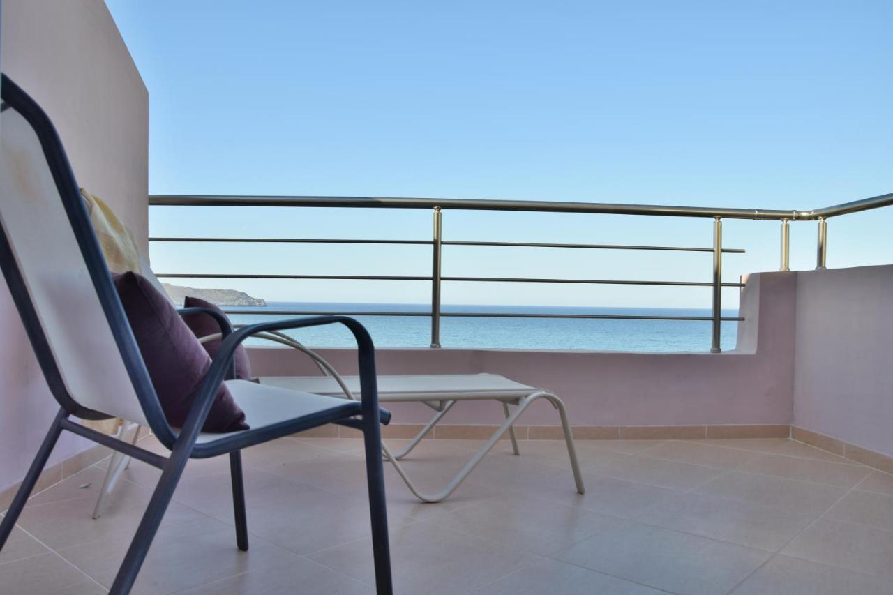 Rubini Homes Agia Marina エクステリア 写真