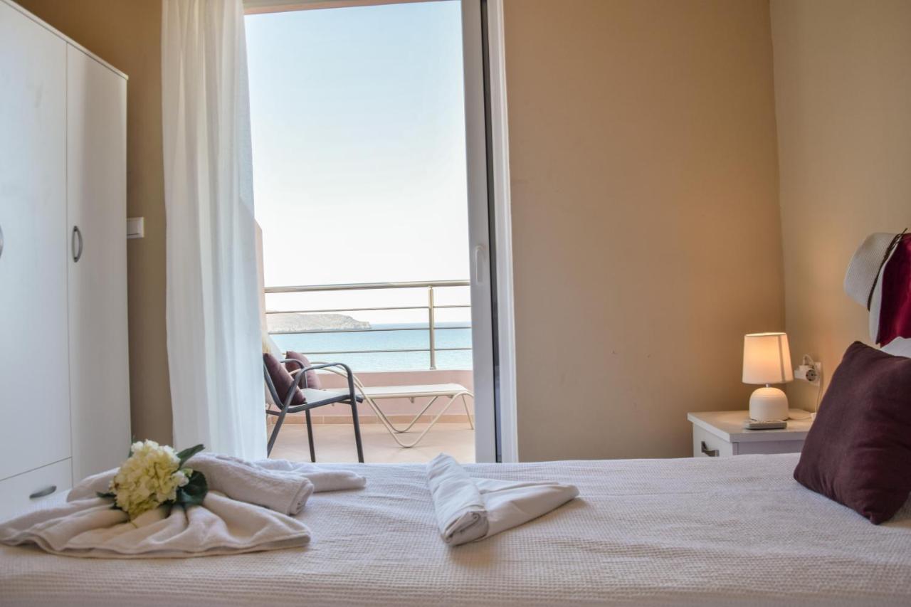 Rubini Homes Agia Marina エクステリア 写真