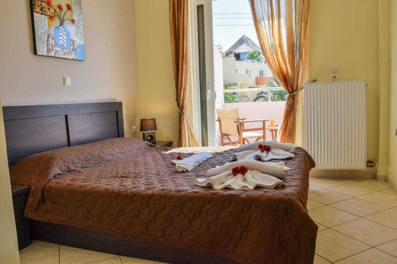 Rubini Homes Agia Marina エクステリア 写真