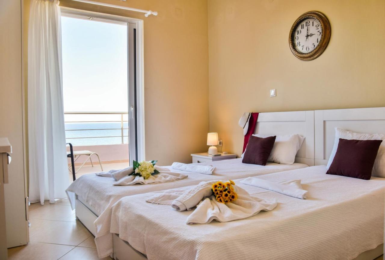 Rubini Homes Agia Marina エクステリア 写真