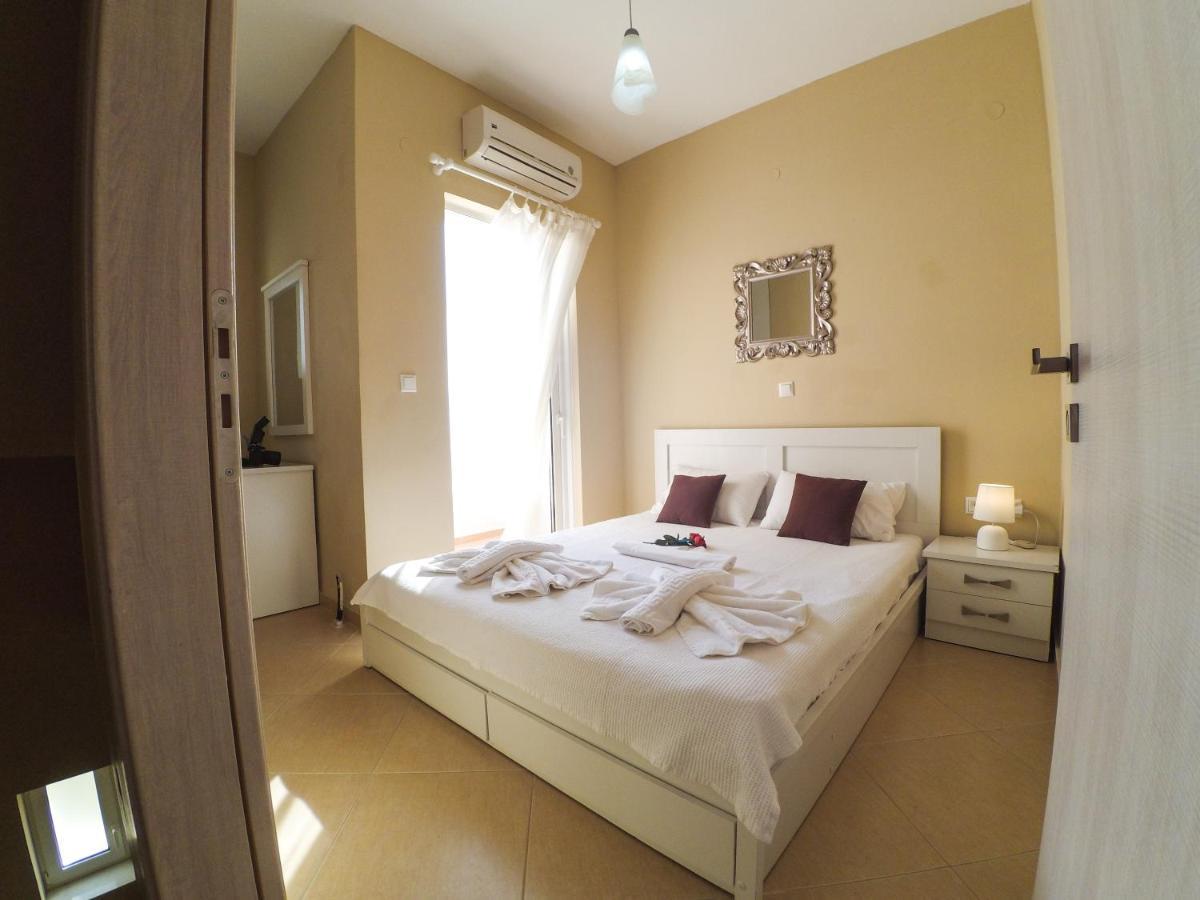 Rubini Homes Agia Marina エクステリア 写真