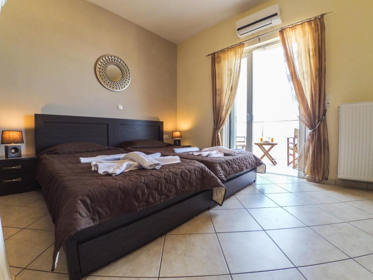 Rubini Homes Agia Marina エクステリア 写真