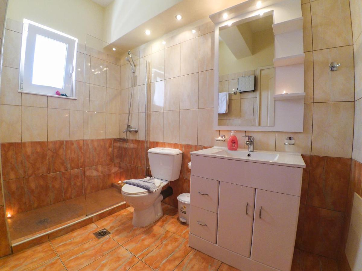 Rubini Homes Agia Marina エクステリア 写真