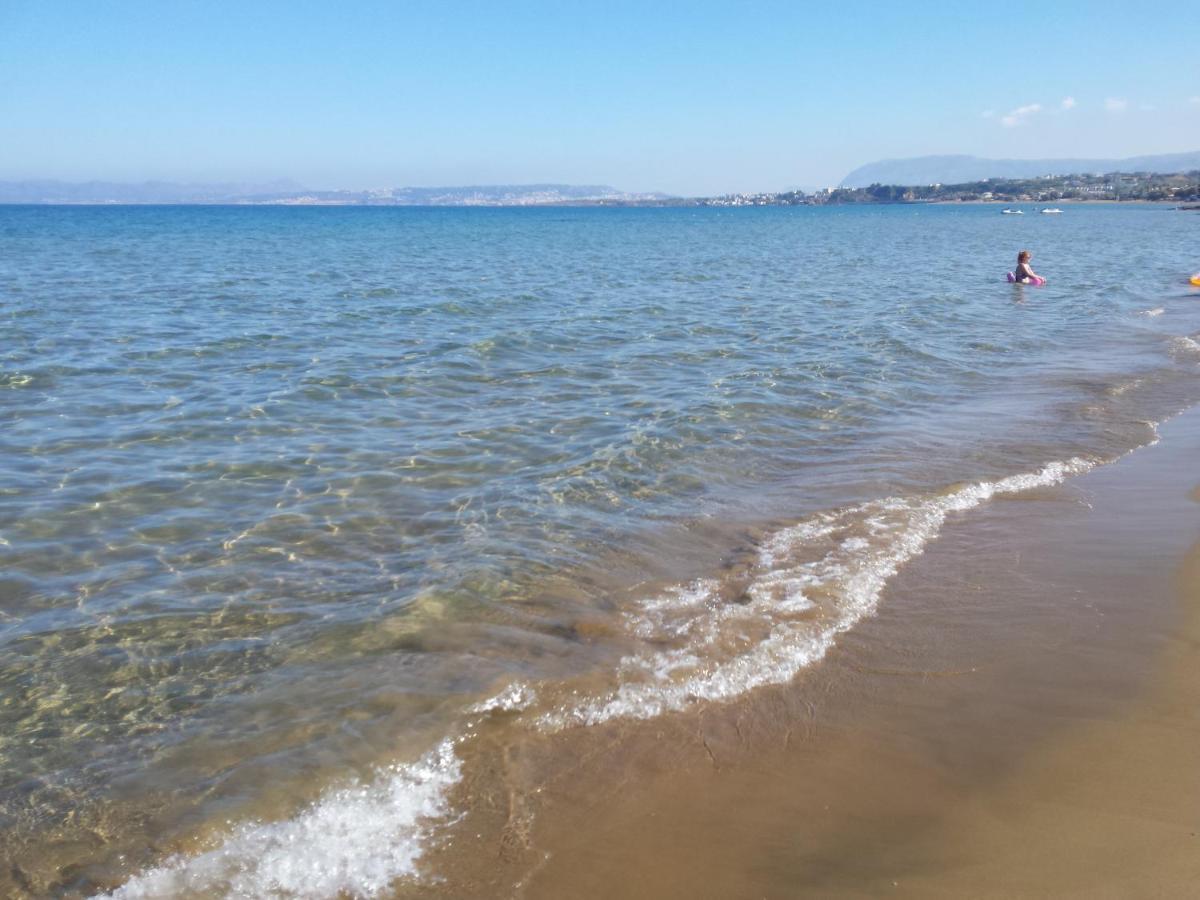 Rubini Homes Agia Marina エクステリア 写真