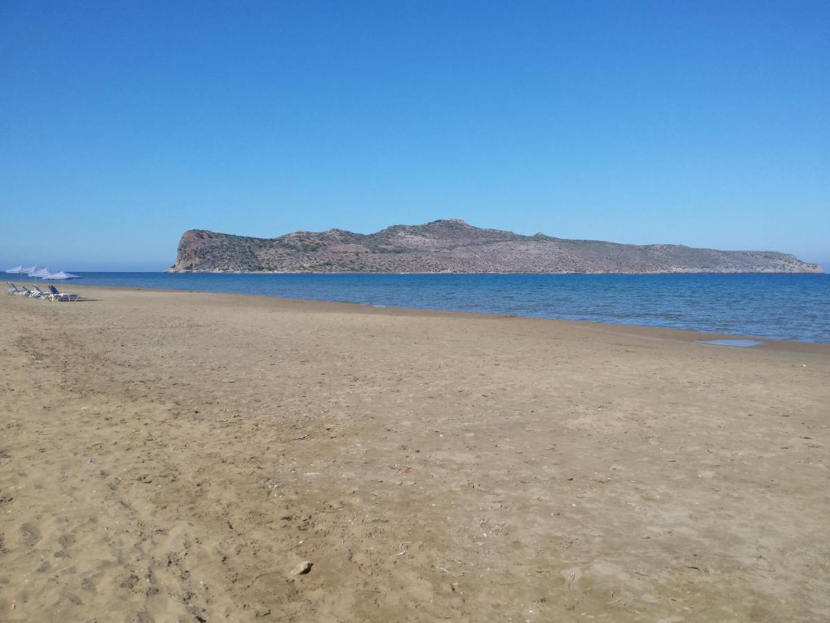 Rubini Homes Agia Marina エクステリア 写真