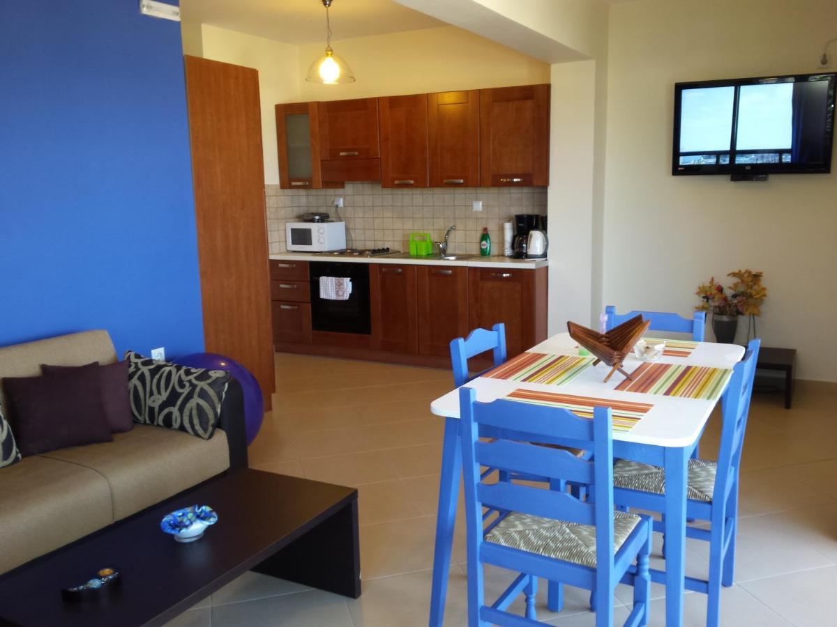 Rubini Homes Agia Marina エクステリア 写真
